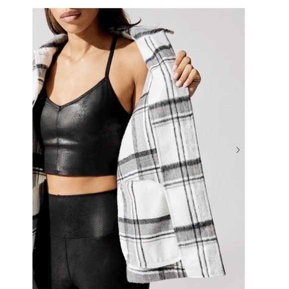 CARBON38 Boyfriend Plaid Shacket - Picture 3 of 12